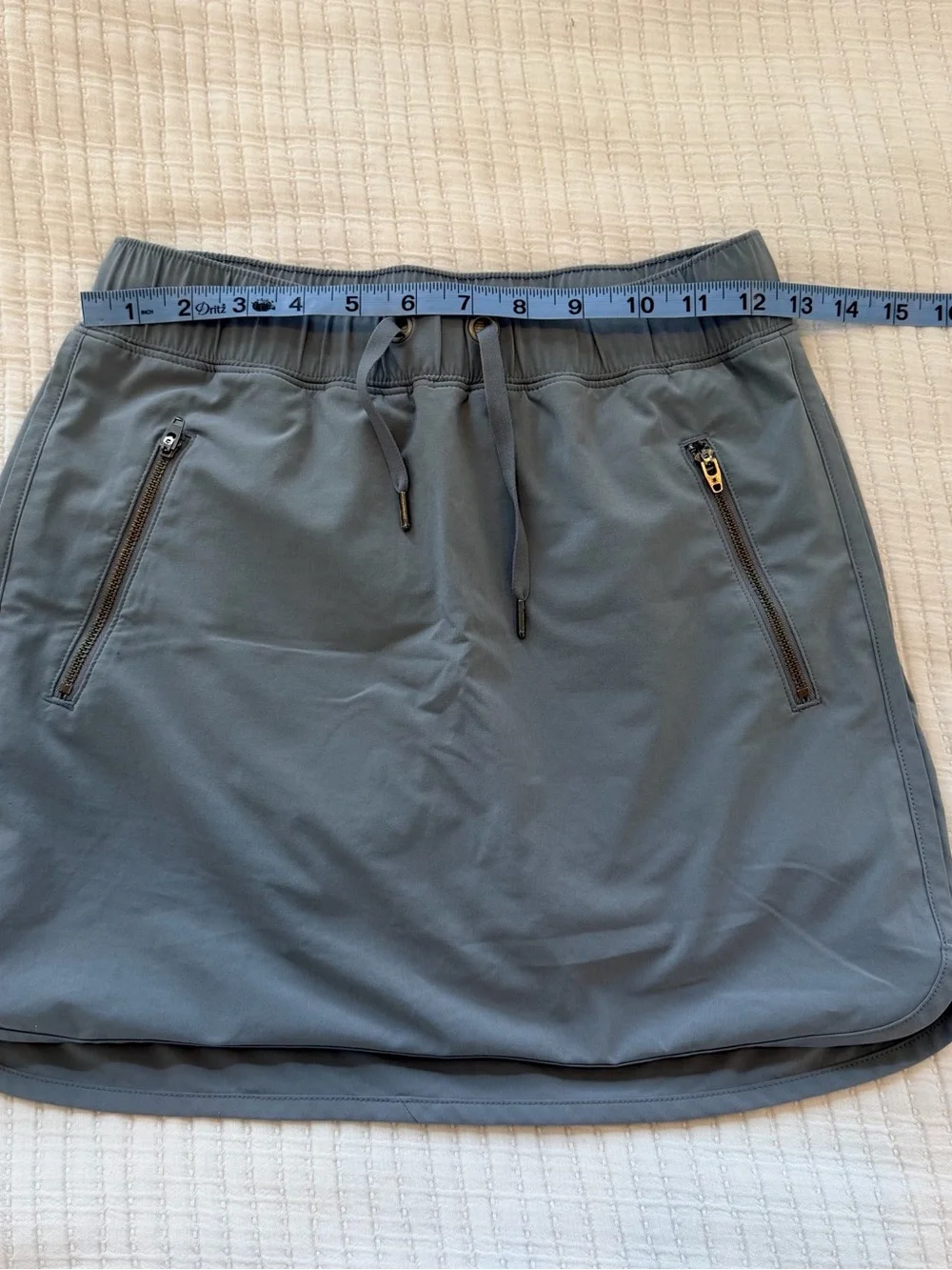 Athleta Light Gray Athletic Skort with Elastic Waist Front Zippers XXS